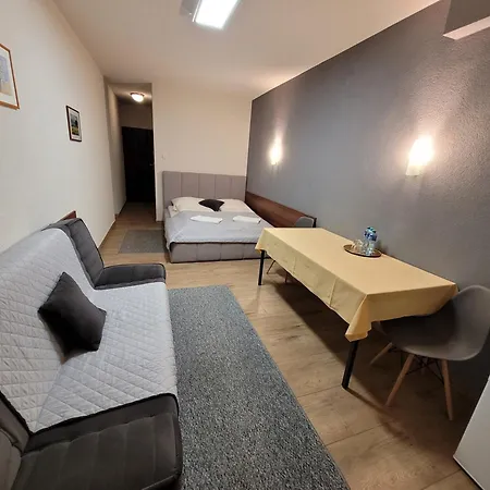 Orle Gniazdo Couette-café 3*