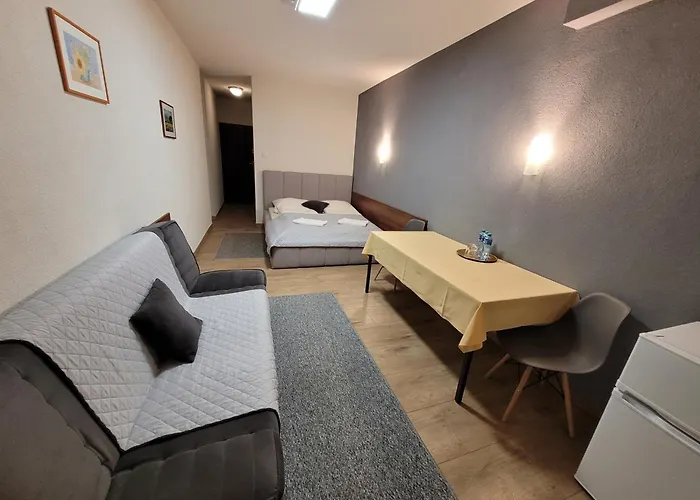 Orle Gniazdo Bed & Breakfast 3*